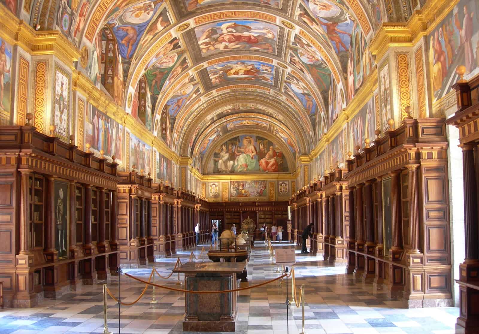 Library-of-the-Royal-Site-of-San-Lorenzo-de-El-Escorial-Spain